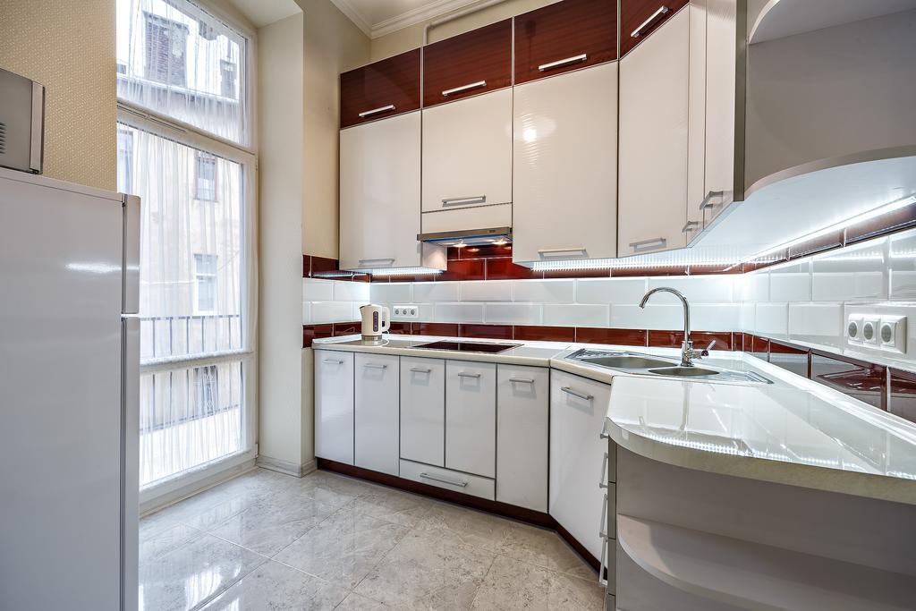 American Apartment 利沃夫 外观 照片